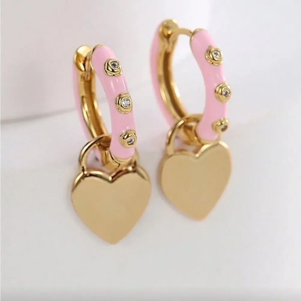Pink and Gold HeartโHoop Earrings Q778